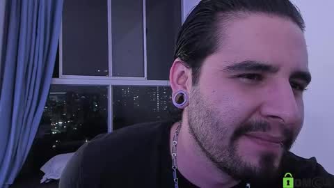  -         online show from 03.10.26