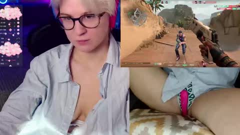 chloue and Gretta online show from 12.01.25