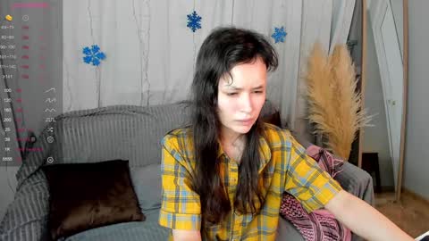 Snapshot of _emily__strike_ chatting on 12.18.24 _emily__strike_ online show from 12.18.24