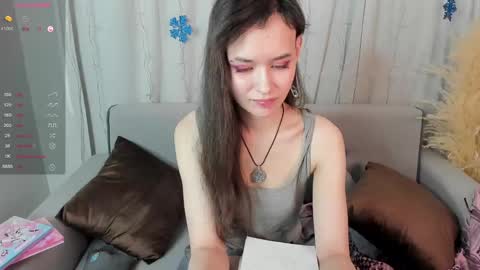 Snapshot of _emily__strike_ chatting on 12.24.24 _emily__strike_ online show from 12.24.24