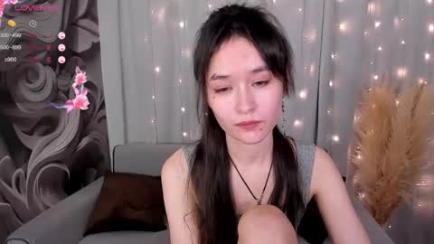 Snapshot of _emily__strike_ chatting on 01.16.25 _emily__strike_ online show from 01.16.25