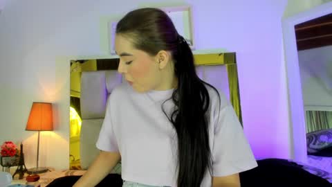 Isabella online show from 12.02.24