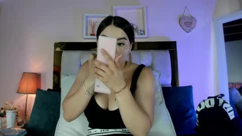 Isabella online show from 04.27.26