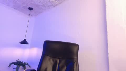 Emily walker online show from 12.30.24