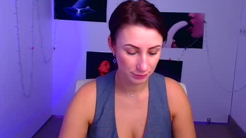 Emma online show from 12.12.24