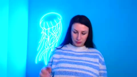 Emma online show from 12.26.24