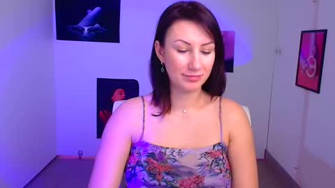 Emma online show from 02.04.25