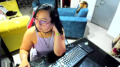 Emma online show from 02.03.25