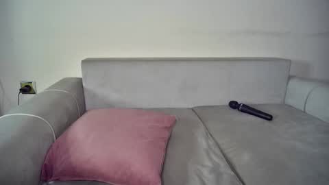 Emma Sugar online show from 10.11.25