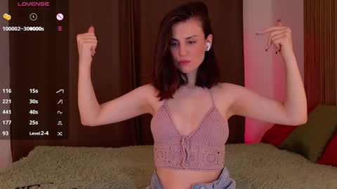 _esmeraldiyaa_ online show from 12.19.25