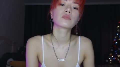 EveEva online show from 12.08.24