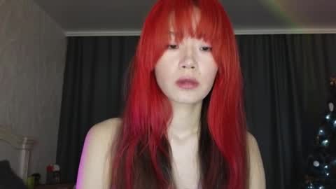 EveEva online show from 12.19.24