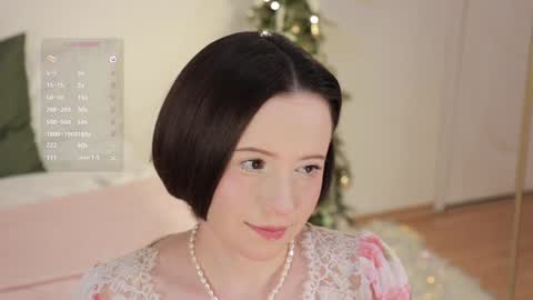 Essie  online show from 12.31.24