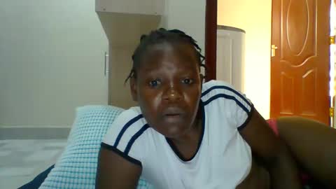 Snapshot of _finebaby69xx_ chatting on 02.19.25 Marlin online show from 02.19.25