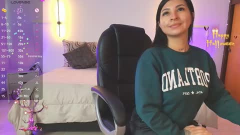 Snapshot of _gaby1 chatting on 10.18.25 Juliana Gaby Kloe online show from 10.18.25