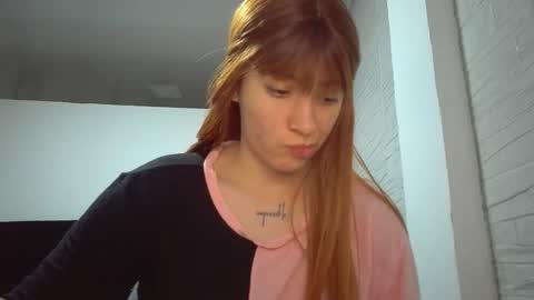 Mia-foster online show from 11.25.25