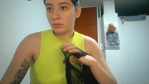 Mia-foster online show from 01.10.26