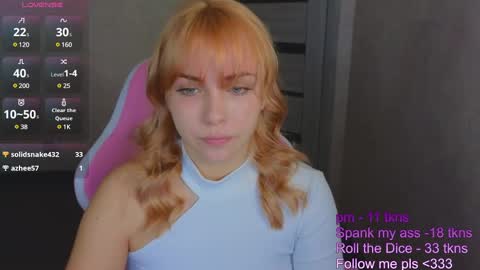 Snapshot of _gravity chatting on 02.21.25 _gravity online show from 02.21.25