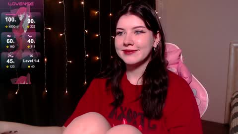 Snapshot of _gummybears_ chatting on 12.09.24 Tori online show from 12.09.24