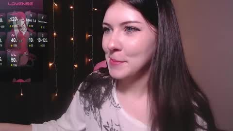 Snapshot of _gummybears_ chatting on 02.16.25 Tori online show from 02.16.25