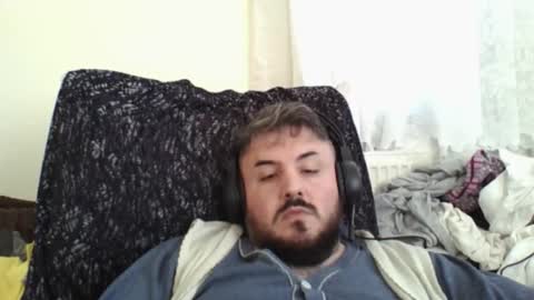Snapshot of _hasanhz_ chatting on 09.22.25  hasanhz.  online show from 09.22.25