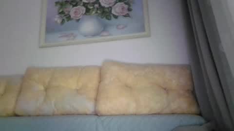 Snapshot of _hidden_frommymoom_ chatting on 07.14.26 Criss4u online show from 07.14.26