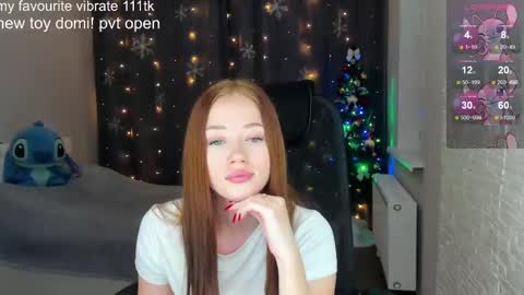 Snapshot of _hot_mia_1 chatting on 12.08.24 _hot_mia_1 online show from 12.08.24