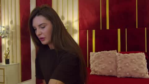 _hot_neighbour online show from 05.01.26