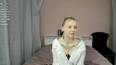 Daisy online show from 12.18.25