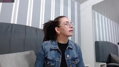 Isa online show from 02.23.25