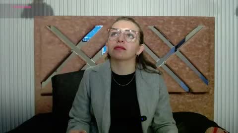 Isa online show from 06.18.26