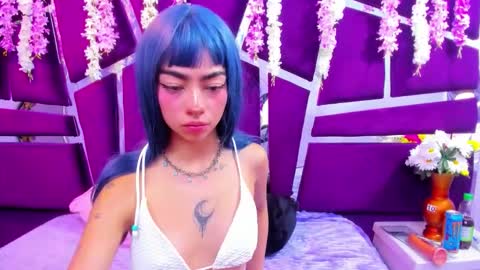 Snapshot of _ivy_luna chatting on 12.14.25 Ivy Luna online show from 12.14.25