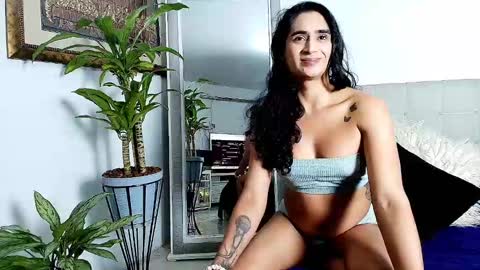 Snapshot of _jade_2 chatting on 03.05.25 Jade online show from 03.05.25