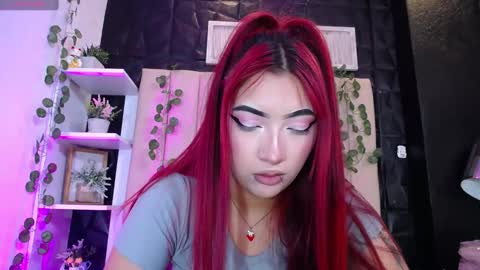Snapshot of _johana18 chatting on 02.11.25 Mia online show from 02.11.25
