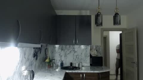 Joni online show from 03.12.25