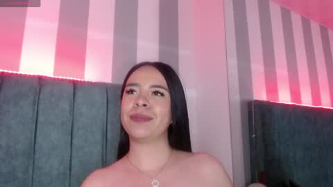 Snapshot of _julietaa chatting on 12.10.24 Julieta online show from 12.10.24