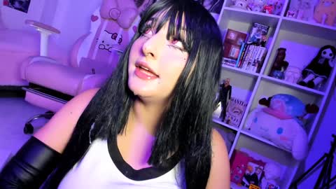 JULIANA online show from 01.31.25