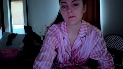 _just_a_simple_girl online show from 04.27.26