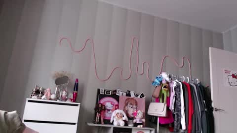 katemiller online show from 11.24.25