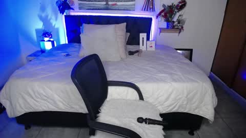 Snapshot of _kathya_spinelli_ chatting on 01.25.25 kathy online show from 01.25.25