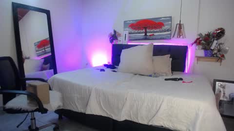 Snapshot of _kathya_spinelli_ chatting on 01.31.25 kathy online show from 01.31.25