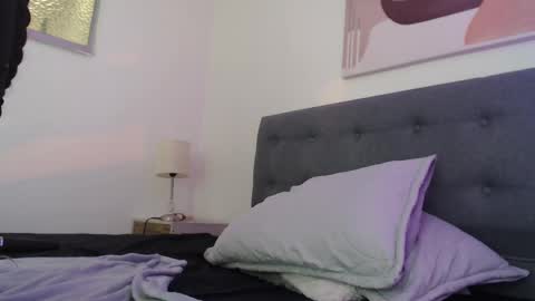 Snapshot of _kathya_spinelli_ chatting on 03.01.25 kathy online show from 03.01.25