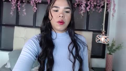 Snapshot of _kathya_spinelli_ chatting on 09.21.25 kathy online show from 09.21.25