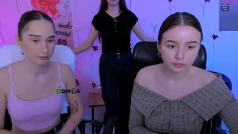 _kellykitten_ online show from 04.29.26