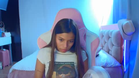 khloe sweet online show from 04.27.26