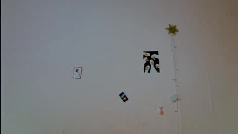 _kikiclark_ online show from 10.05.25