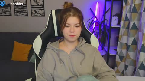 Snapshot of _kirieshka chatting on 12.05.24 Molly   Emily online show from 12.05.24