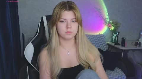 Molly   Emily online show from 04.30.26