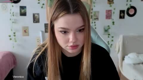 _kitekat_ online show from 11.05.25