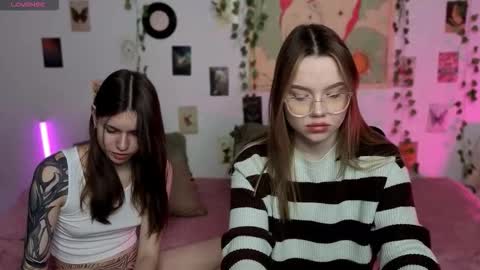 _kitekat_ online show from 11.28.25